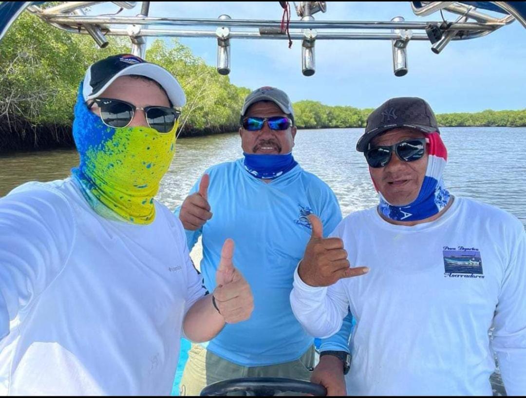 The Captains Iin Chinandega Extérieur photo