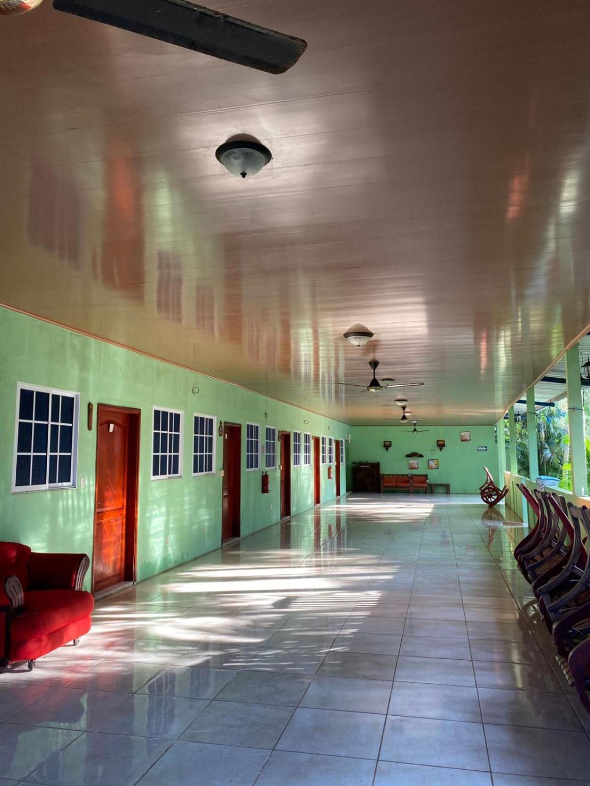 The Captains Iin Chinandega Extérieur photo